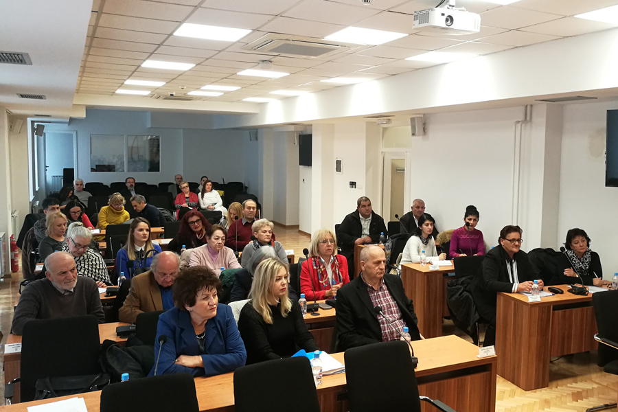 Članovi Vijeća nacionalnih manjina BiH susreli se sa predstavnicima udruženja nacionalnih manjina Grada Tuzle